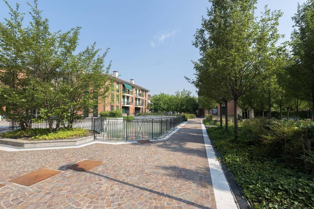 Mila Apartments Navigli Milan Exterior photo